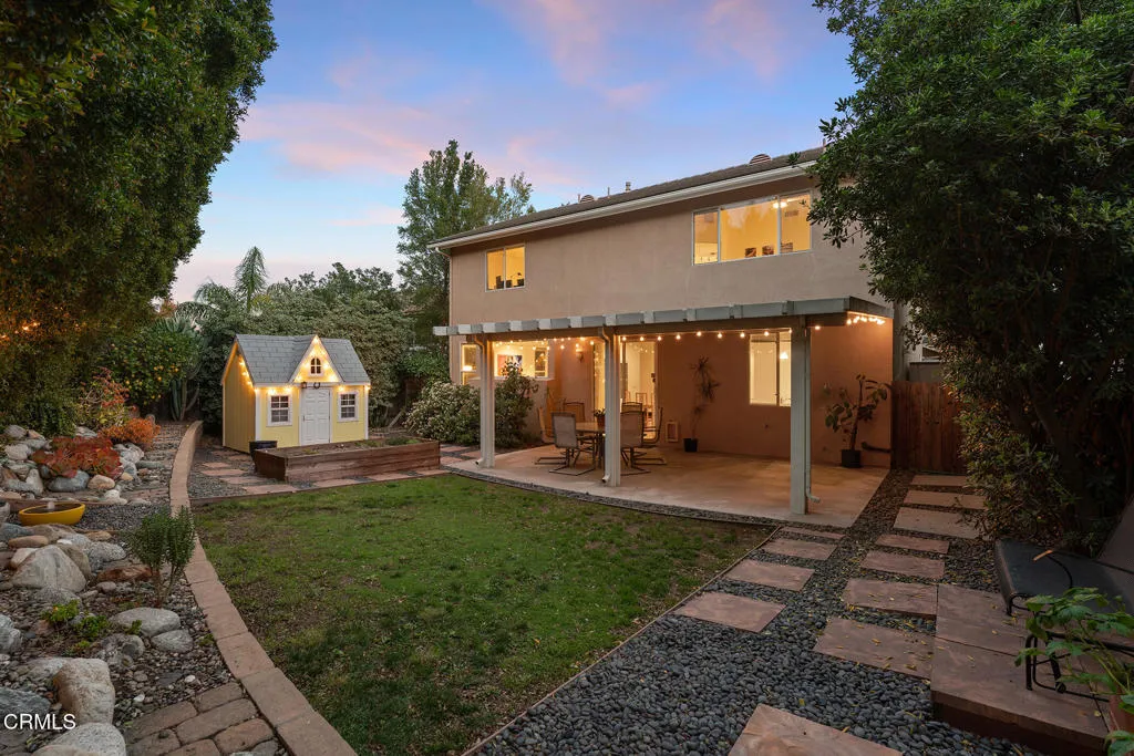 15137 Trail View Court, Los Angeles, California 91342 home-pic-23