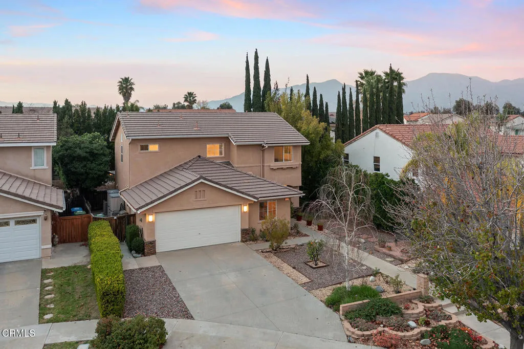 15137 Trail View Court, Los Angeles, California 91342 home-pic-27