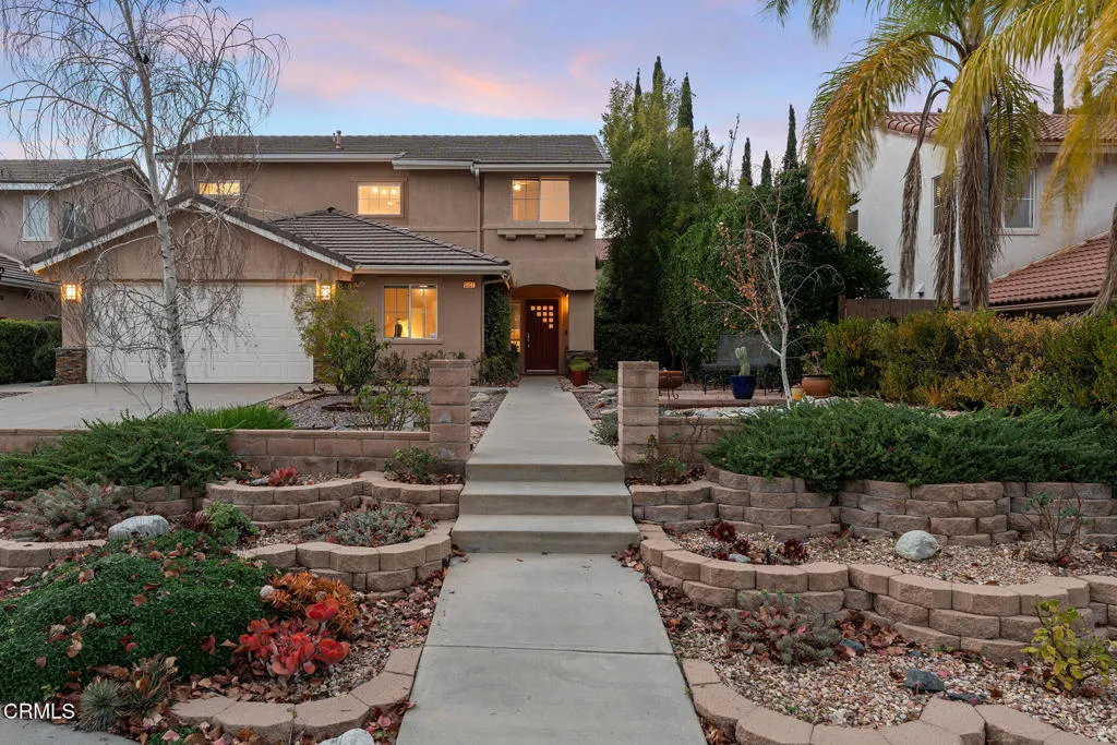 15137 Trail View Court, Los Angeles, California 91342 home-pic-2