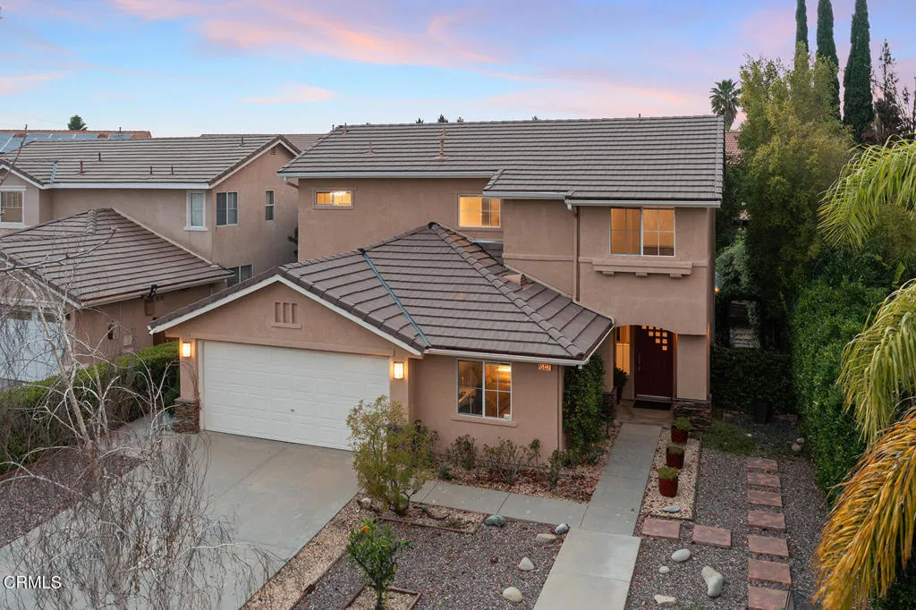 15137 Trail View Court, Los Angeles, California 91342 home-pic-3
