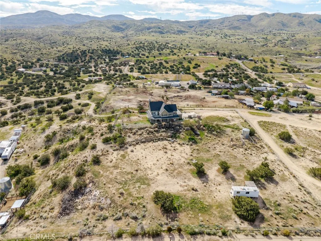 2575 Rale Drive, Palmdale, California 93550 home-pic-38