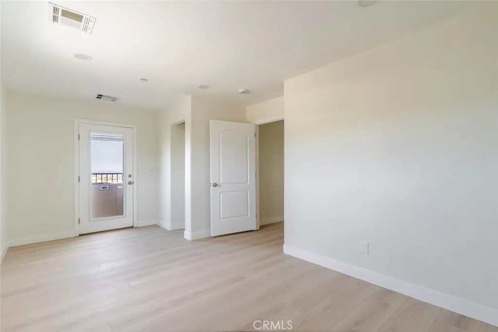 2575 Rale Drive, Palmdale, California 93550 home-pic-12
