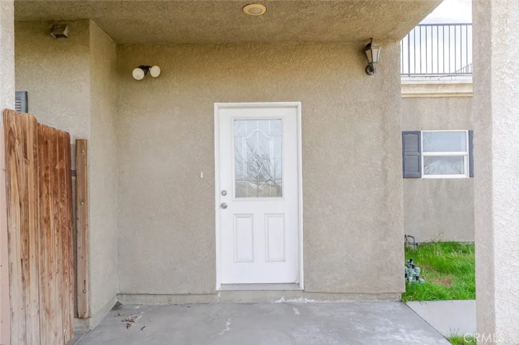 2575 Rale Drive, Palmdale, California 93550 home-pic-32