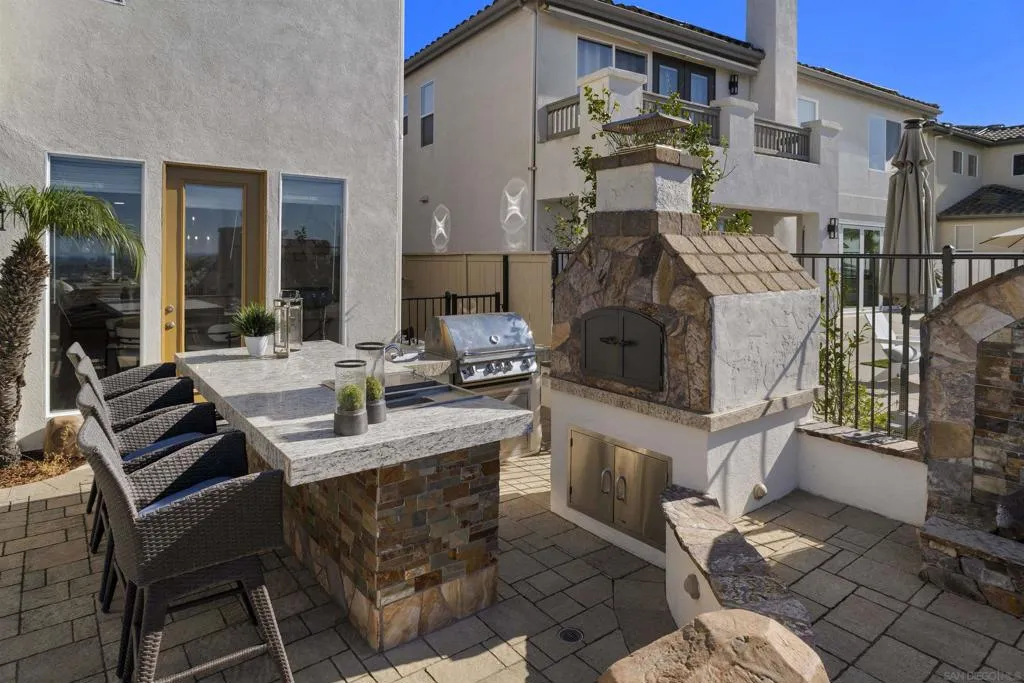 11127 Breckenridge Dr, San Diego, California 92131 home-pic-55