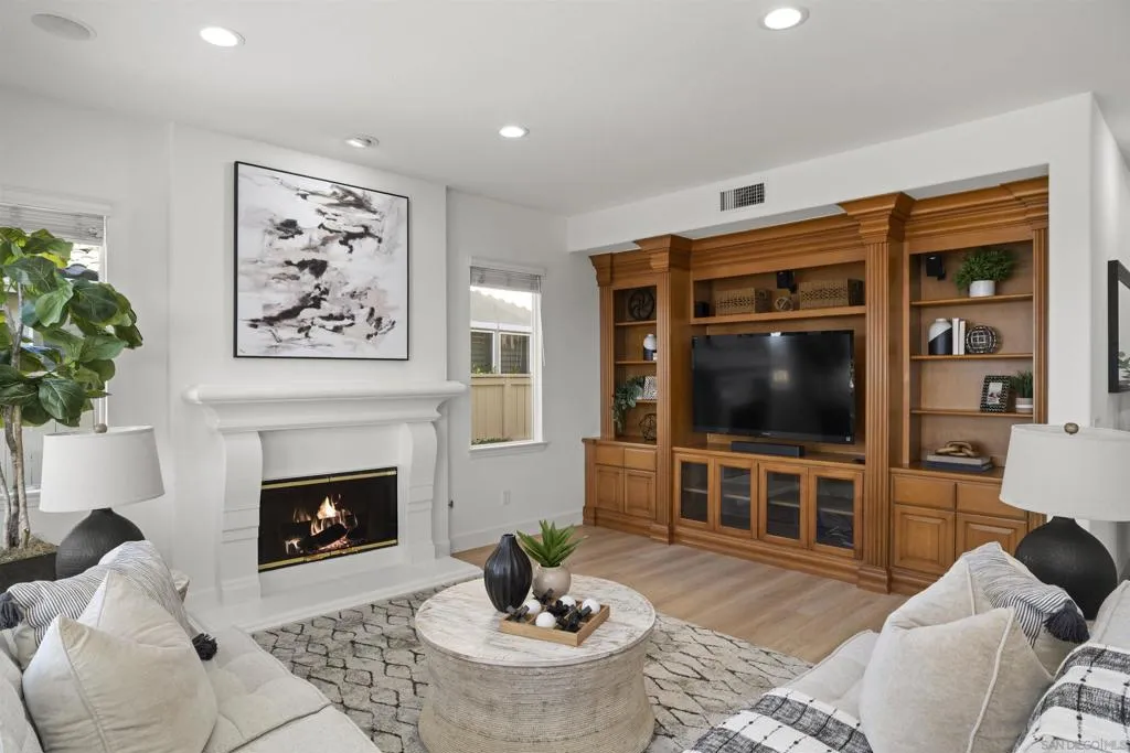 11127 Breckenridge Dr, San Diego, California 92131 home-pic-28