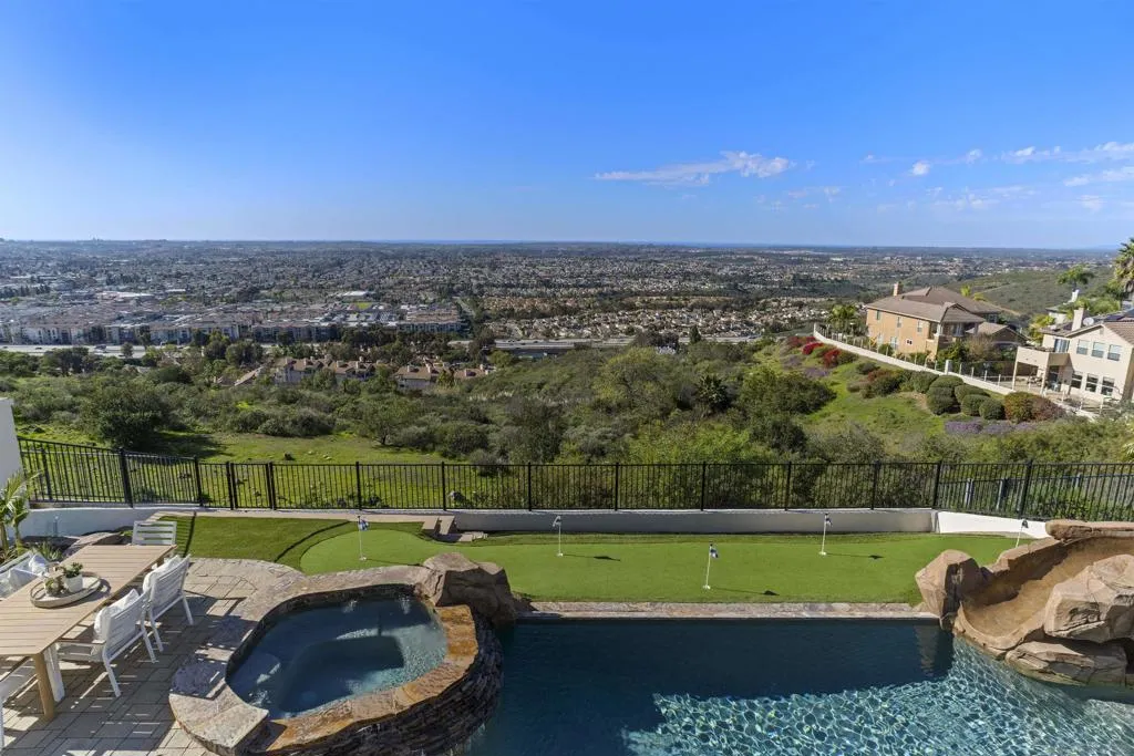 11127 Breckenridge Dr, San Diego, California 92131 home-pic-1