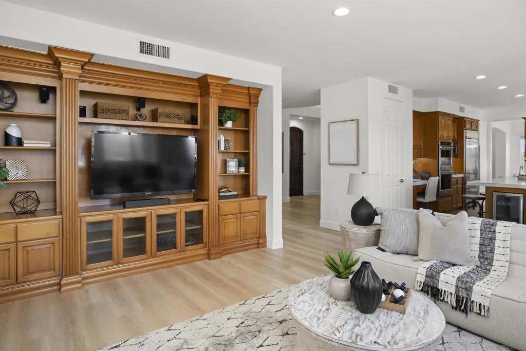 11127 Breckenridge Dr, San Diego, California 92131 home-pic-29