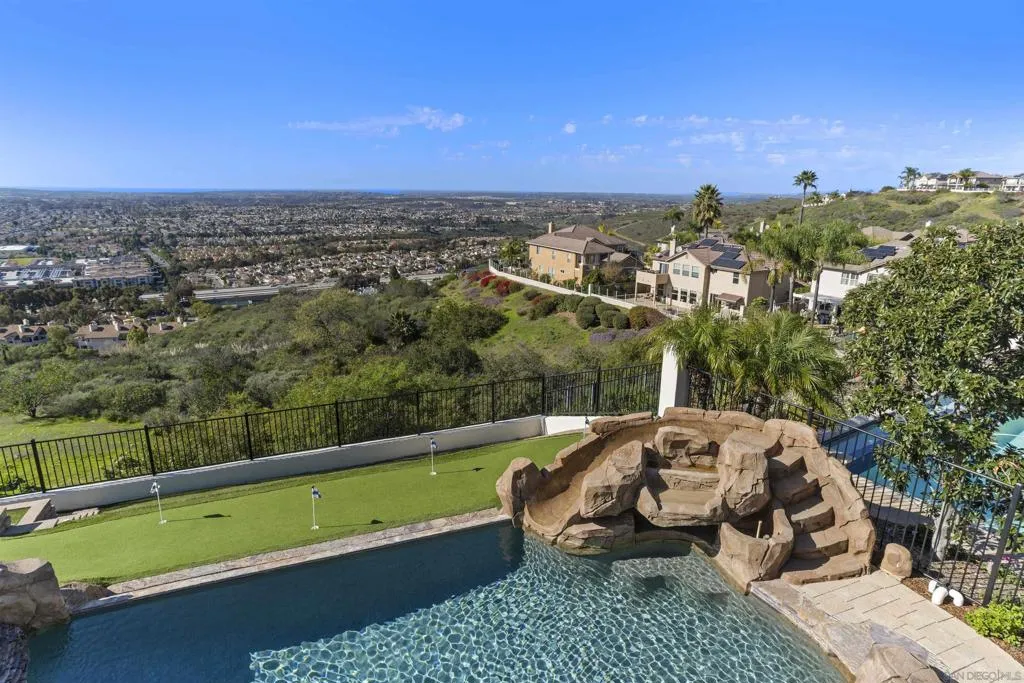 11127 Breckenridge Dr, San Diego, California 92131 home-pic-11