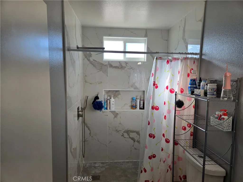 11558 Hemlock, Hesperia, California 92345 home-pic-12