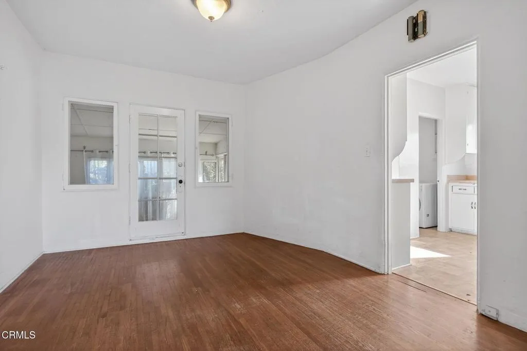 386 Howard Street, Ventura, California 93003 home-pic-22
