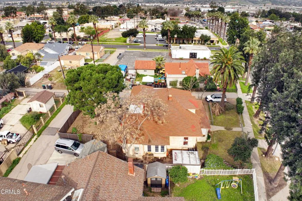 714 E Grand Boulevard, Corona, California 92879 home-pic-12