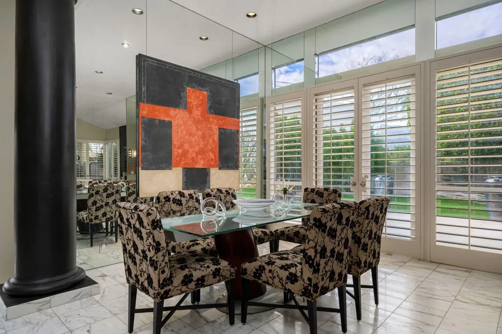 73043 Monterra Circle W, Palm Desert, California 92260 home-pic-25