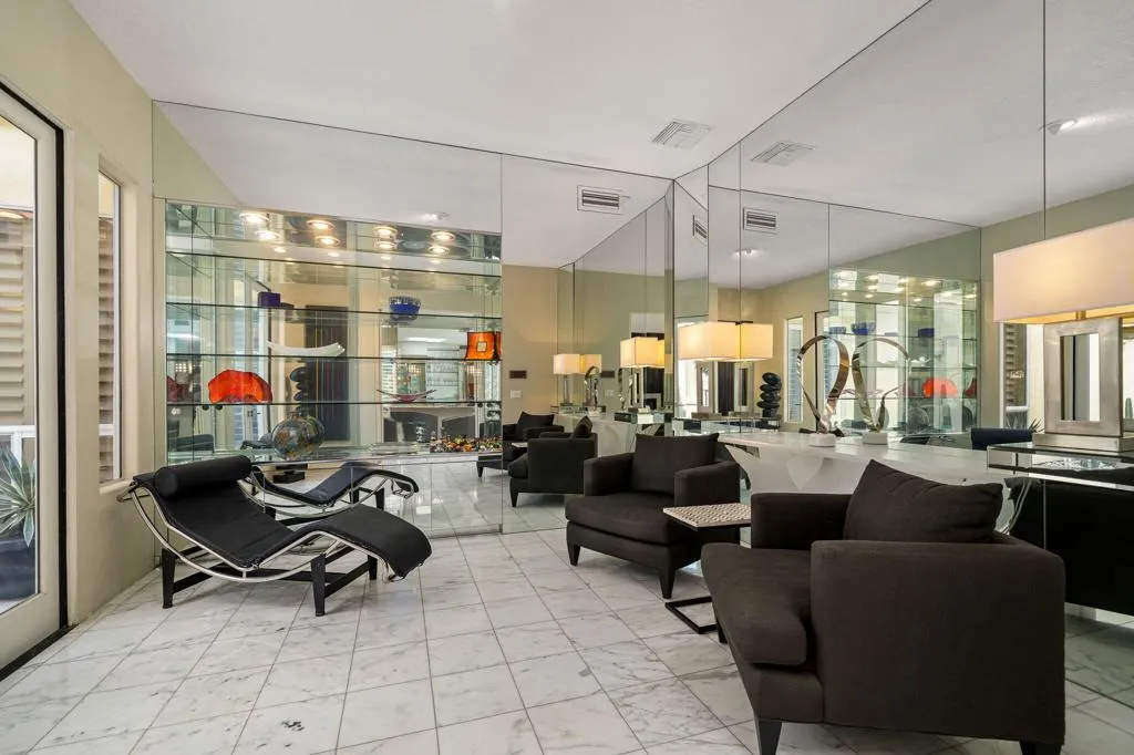 73043 Monterra Circle W, Palm Desert, California 92260 home-pic-8
