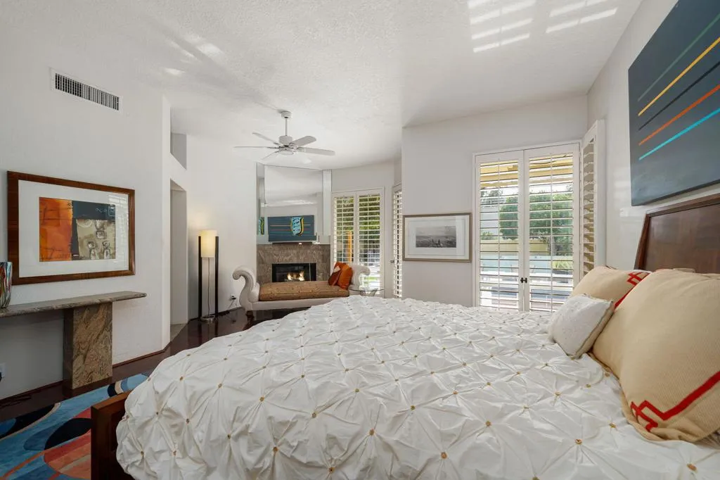 73043 Monterra Circle W, Palm Desert, California 92260 home-pic-30