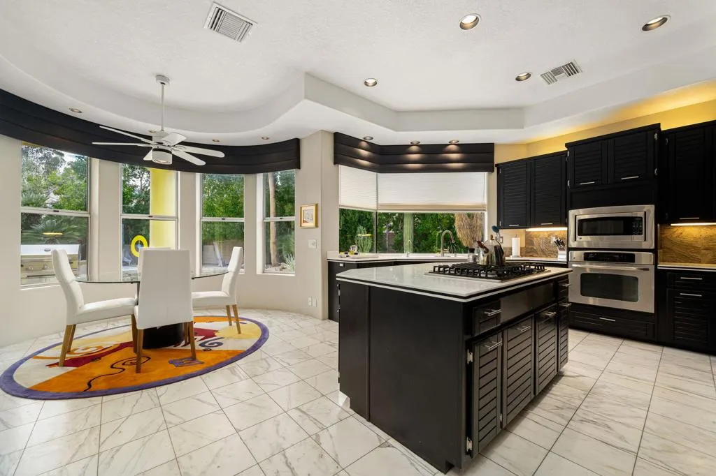 73043 Monterra Circle W, Palm Desert, California 92260 home-pic-20