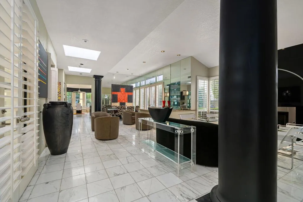 73043 Monterra Circle W, Palm Desert, California 92260 home-pic-18
