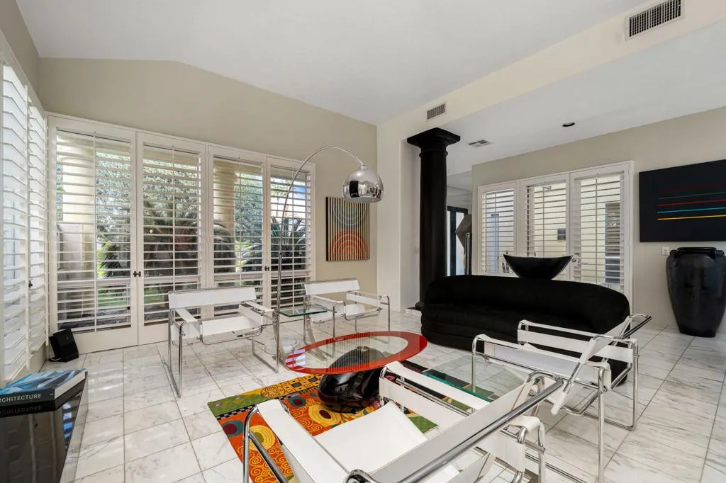 73043 Monterra Circle W, Palm Desert, California 92260 home-pic-10