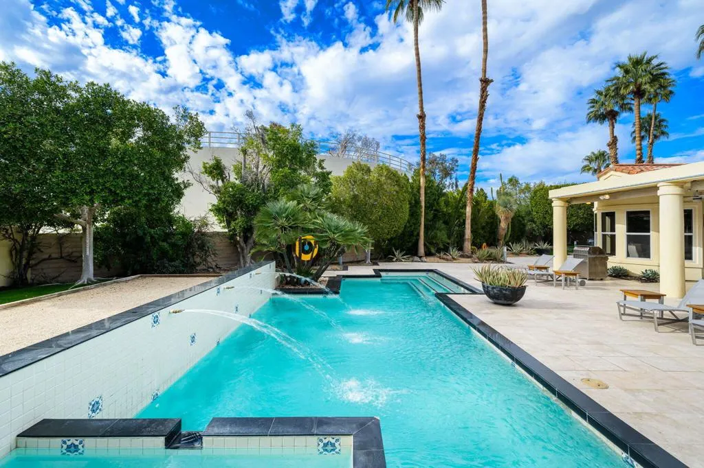 73043 Monterra Circle W, Palm Desert, California 92260 home-pic-43