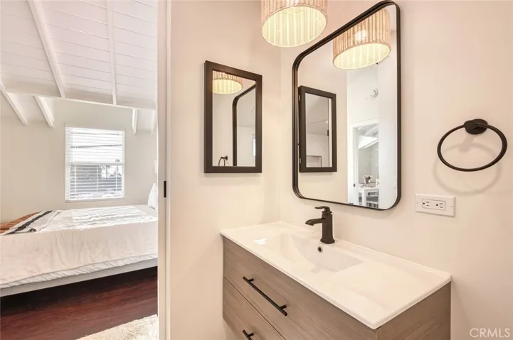 New fixtures in bathroom