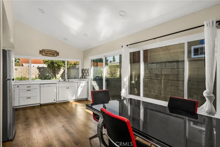 605 W Curie, Santa Ana, California 92707
