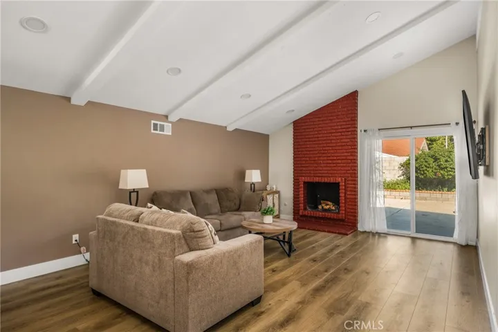 605 W Curie, Santa Ana, California 92707