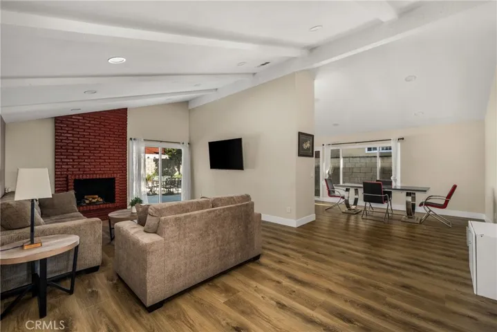 605 W Curie, Santa Ana, California 92707