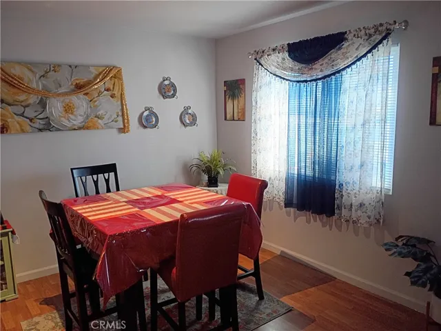 3rd bedroom currently being used as dining room area