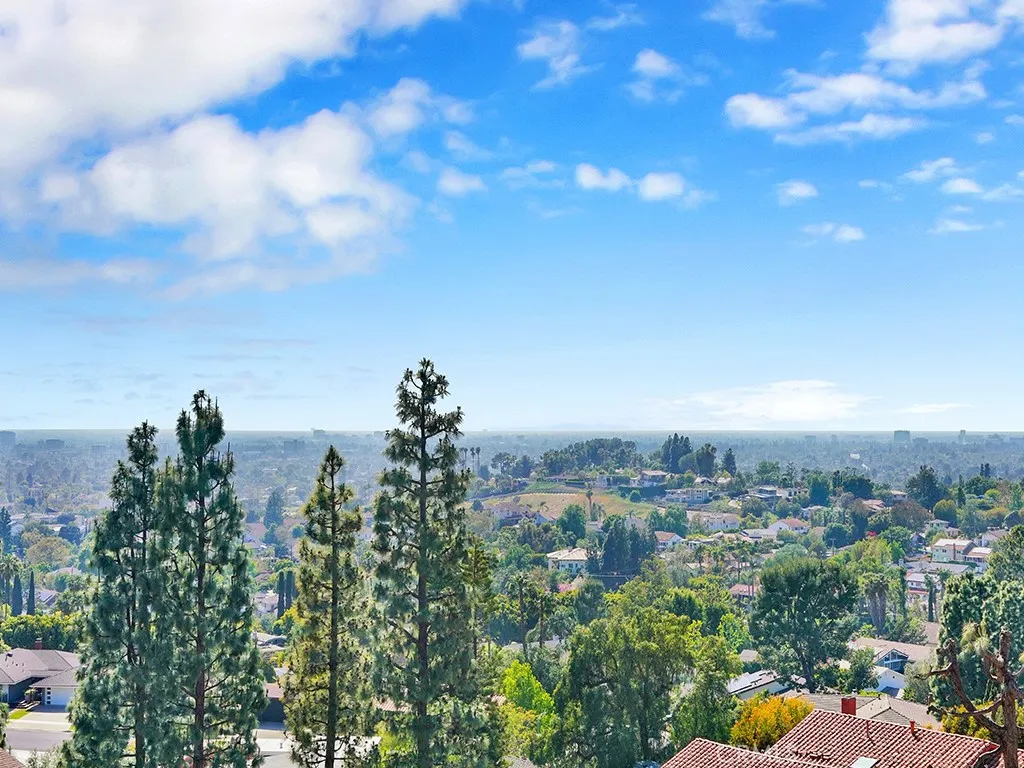 10841 Hideaway, North Tustin, California 92705 home-pic-2