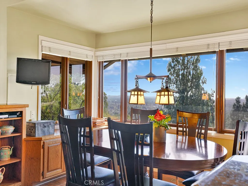 10841 Hideaway, North Tustin, California 92705 home-pic-16