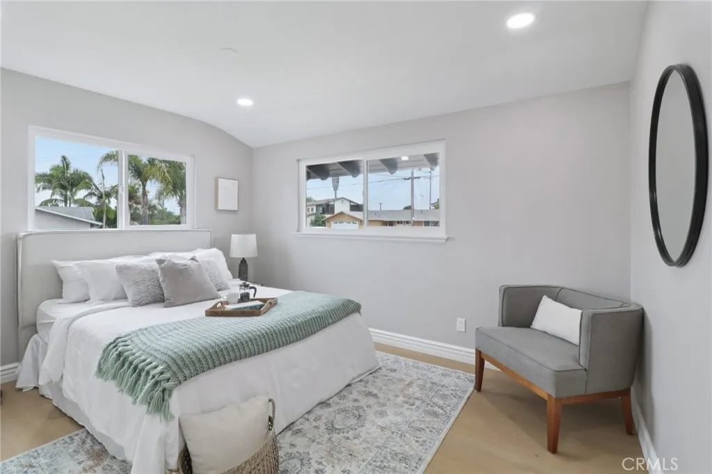 4203 Tolowa Street, San Diego, California 92117 home-pic-7