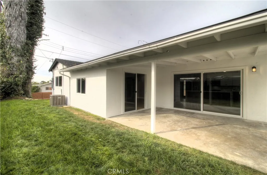 4203 Tolowa Street, San Diego, California 92117 home-pic-17