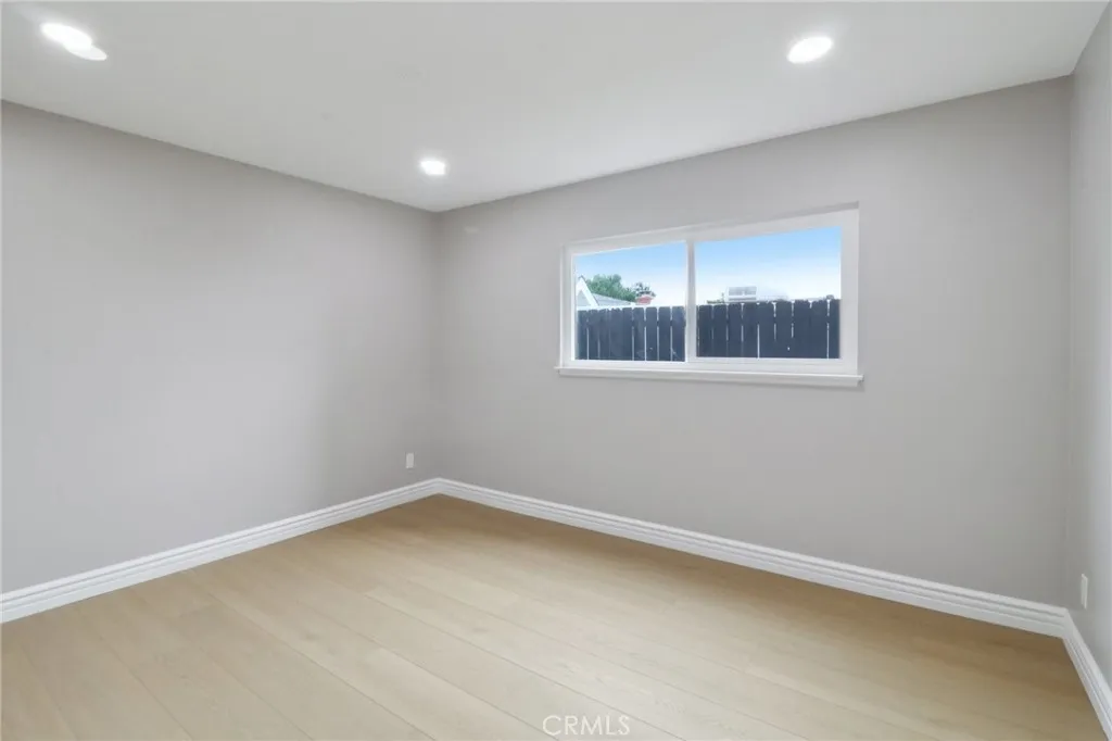 4203 Tolowa Street, San Diego, California 92117 home-pic-14