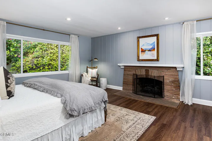 1730 Fairmount Ave 035-mls