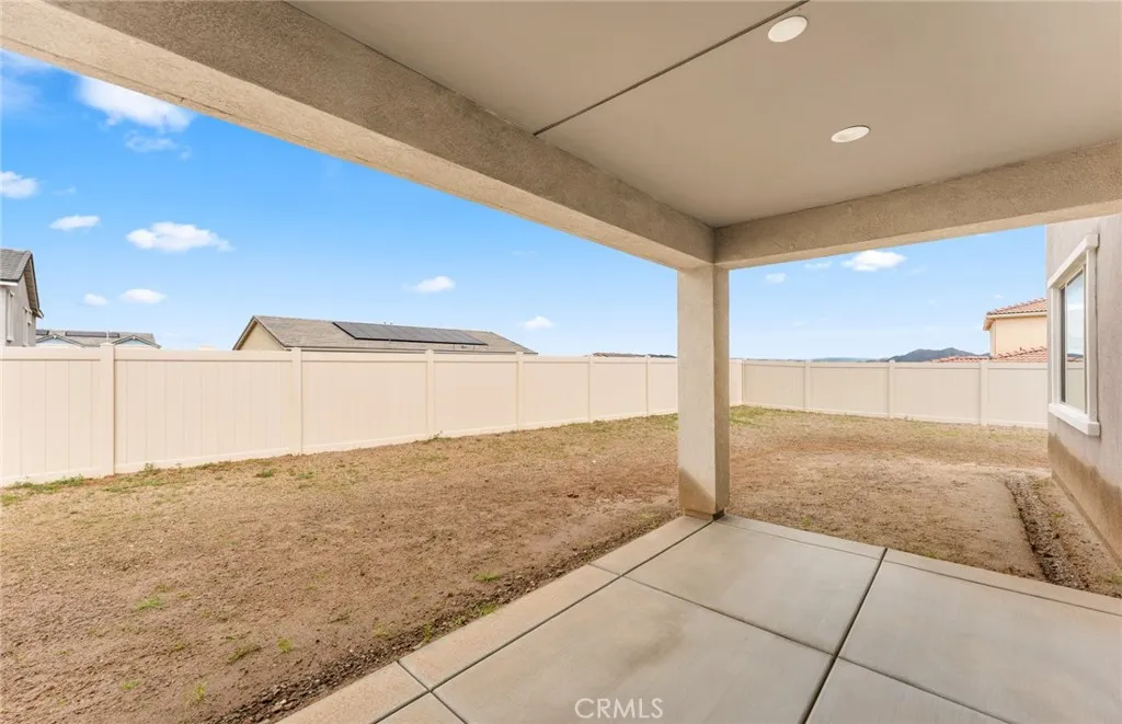 25178 River Peak Drive, Menifee, California 92586 home-pic-31
