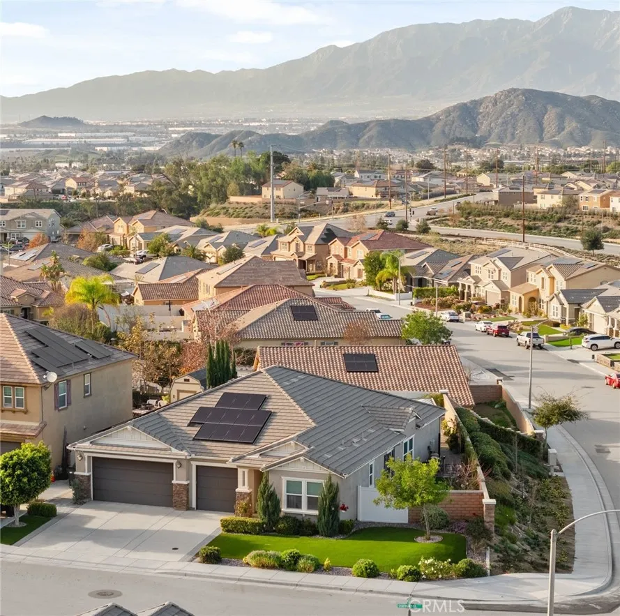 20346 Symphony, Riverside, California 92507 home-pic-2
