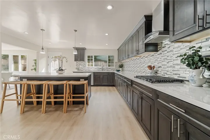 7272 W 90th Street, Los Angeles, California 90045
