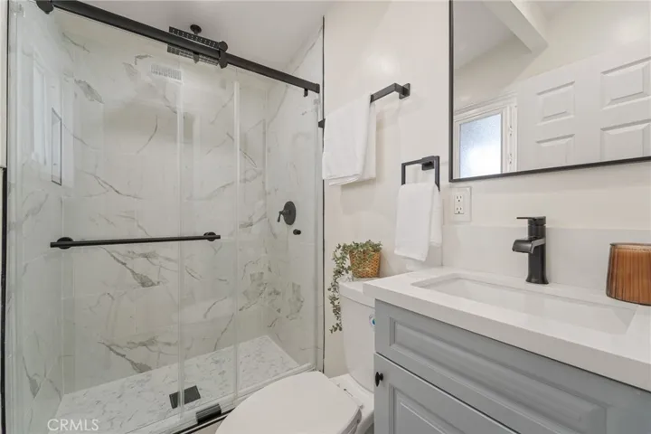 7272 W 90th Street, Los Angeles, California 90045
