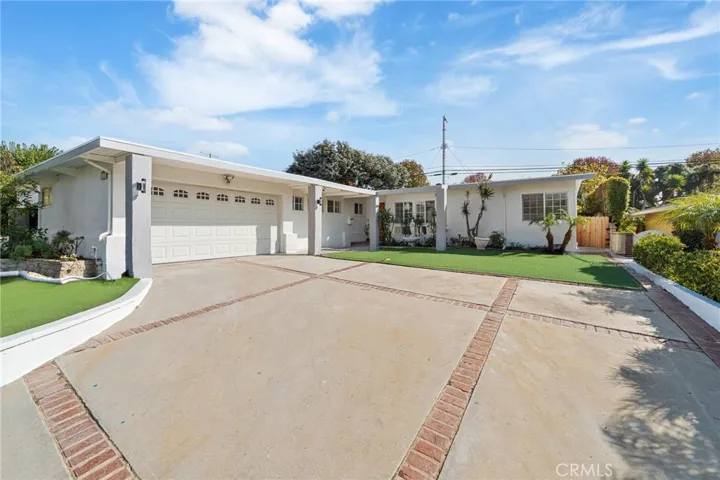 7272 W 90th Street, Los Angeles, California 90045