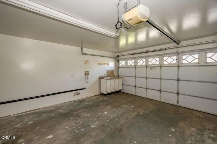 039__zuw4990_1_2_185