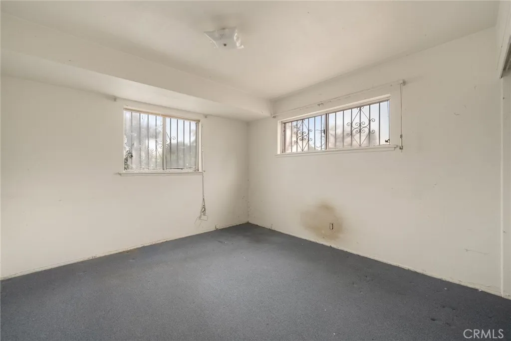 1326 S Marine, Santa Ana, California 92704 home-pic-10