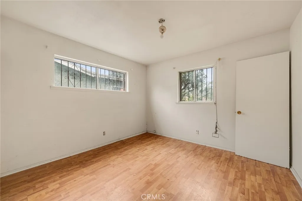 1326 S Marine, Santa Ana, California 92704 home-pic-13