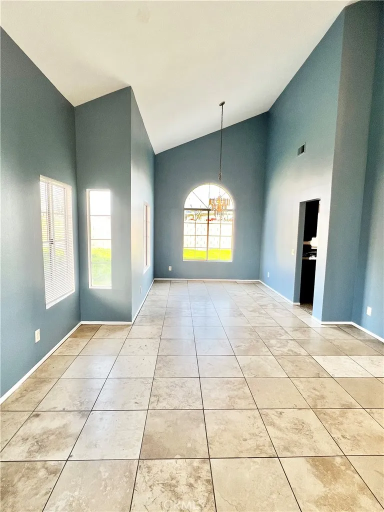 44420 Tarragon, Lancaster, California 93536 home-pic-3