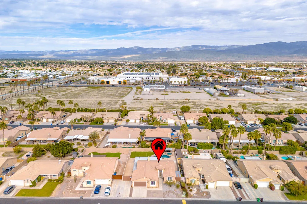 81358 Avenida Blanca, Indio, California 92201 home-pic-49