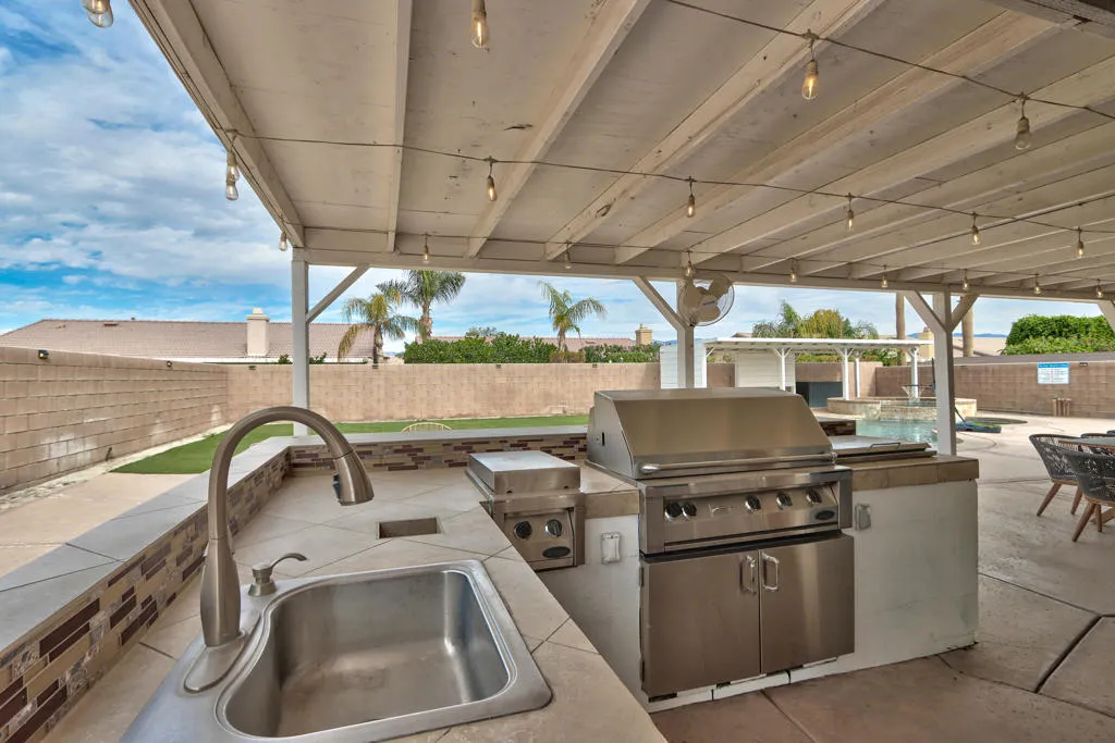 81358 Avenida Blanca, Indio, California 92201 home-pic-40