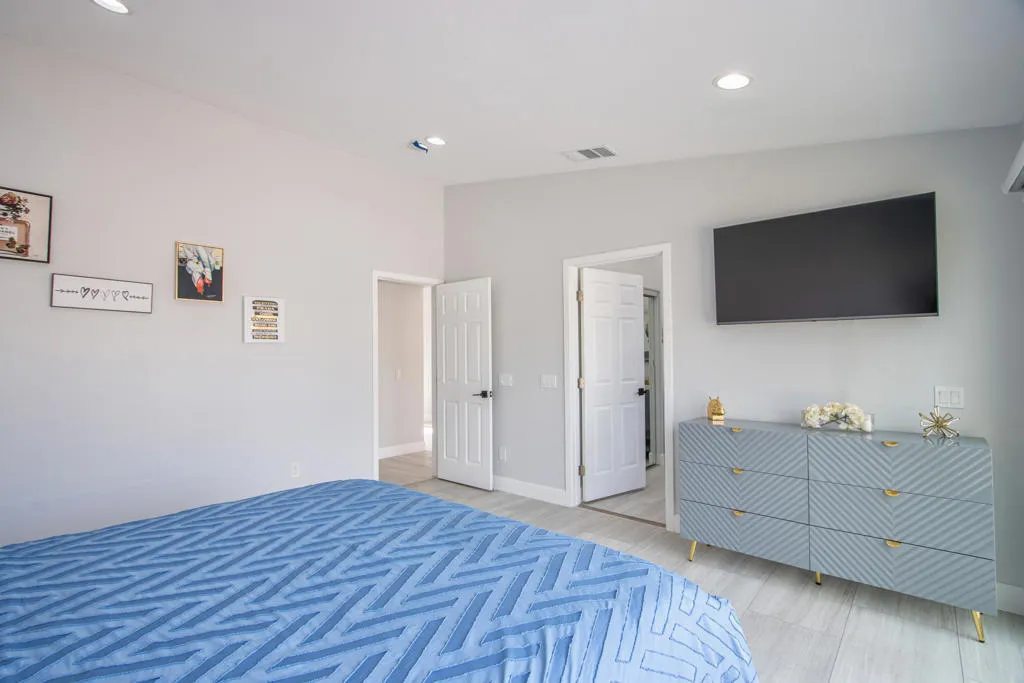 81358 Avenida Blanca, Indio, California 92201 home-pic-19