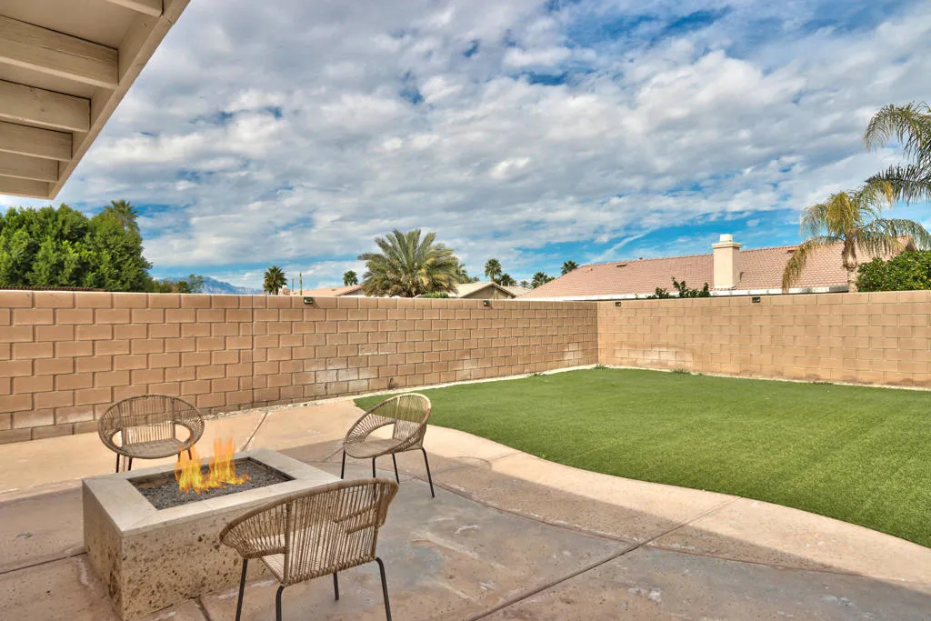 81358 Avenida Blanca, Indio, California 92201 home-pic-39