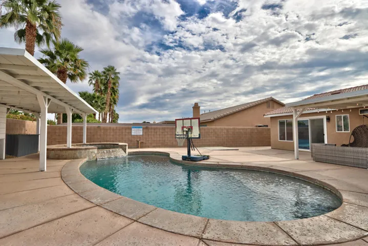 37-Pool