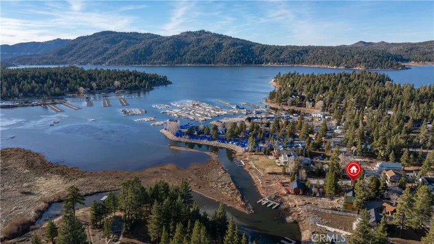 448 Edgemoor Road, Big Bear Lake, California 92315