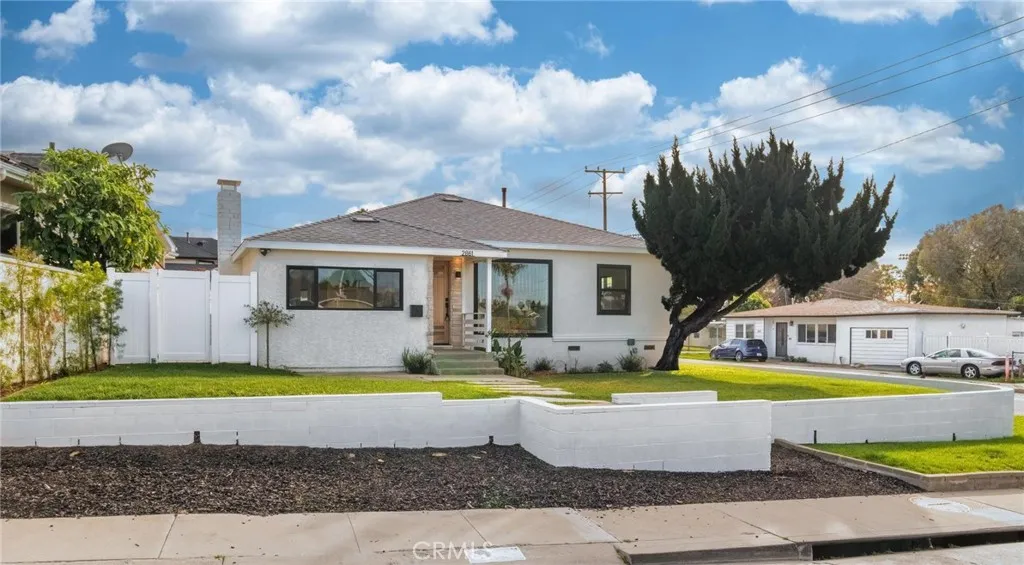 2861 Pinckard Avenue, Redondo Beach, California 90278 home-pic-3