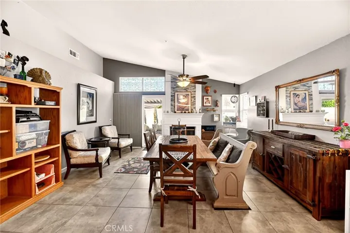 3688 Sydney, Hemet, California 92545